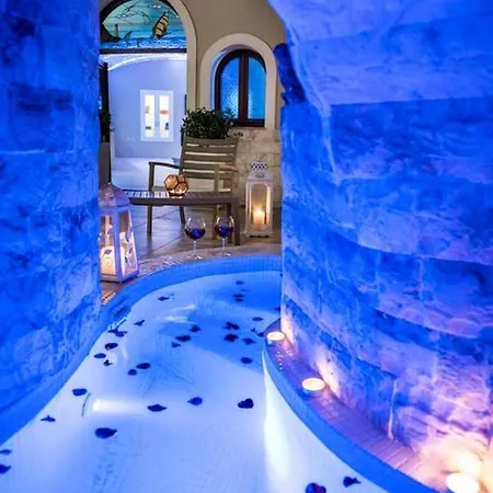 Elite Santorini 1 Bedroom Cycladic Character Private Jacuzzi סנטוריני